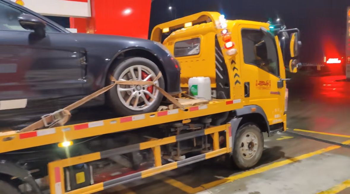 瑞安市行车途中遇到突发状况该如何呼叫道路救援？